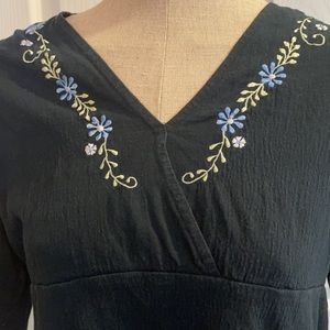 Due Date maternity navy blue top size M floral Vintage 1990s